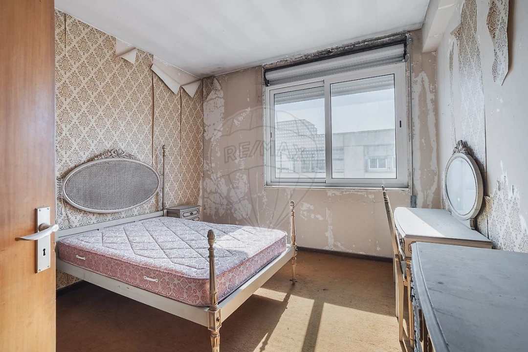 Apartamento T4 para Venda em Lordelo do Ouro e Massarelos Foto 21
