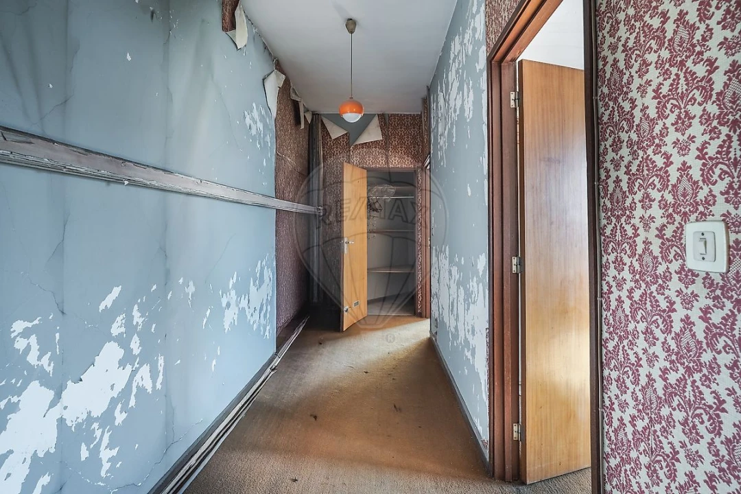 Apartamento T4 para Venda em Lordelo do Ouro e Massarelos Foto 20
