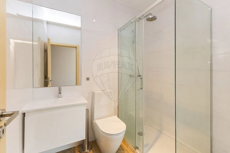 Moradia T4 para Venda em Custóias, Leça do Balio e Guifões Foto 23