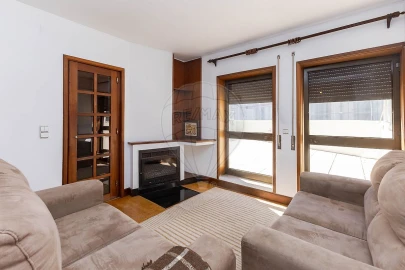 Apartamento T2 para Arrendamento em Paranhos