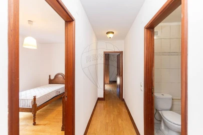 Apartamento T2 para Arrendamento em Paranhos
