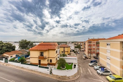 Apartamento T3 para Venda em Seixal, Arrentela e Aldeia de Paio Pires