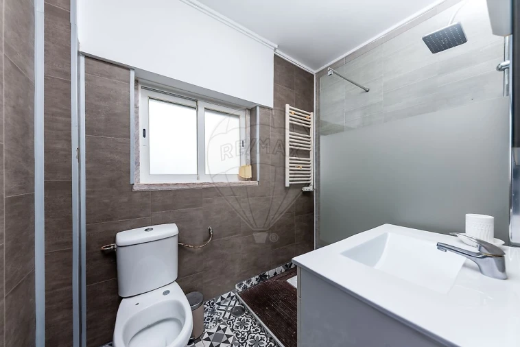 Apartamento T3 para Venda em Seixal, Arrentela e Aldeia de Paio Pires Foto 19