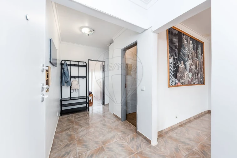 Apartamento T3 para Venda em Seixal, Arrentela e Aldeia de Paio Pires Foto 15