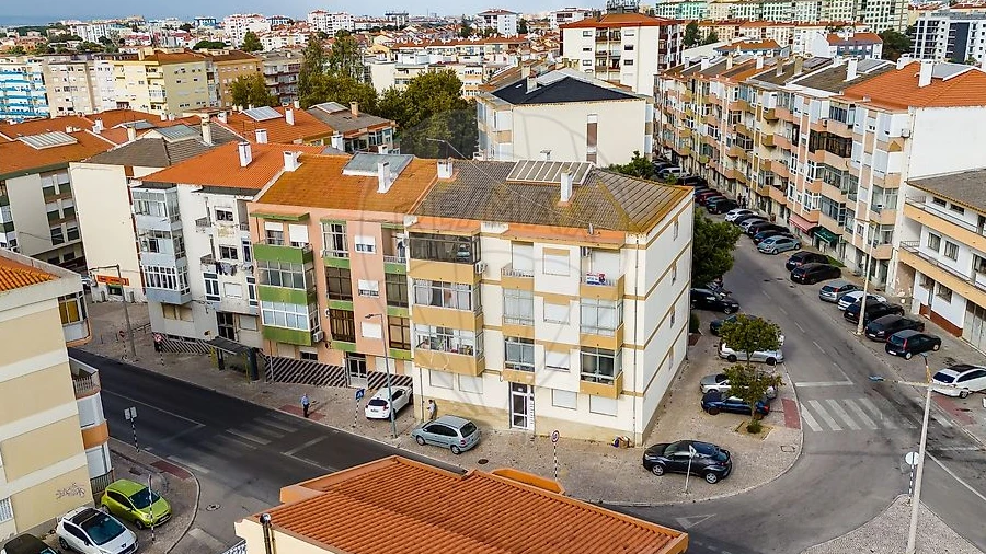 Apartamento T3 para Venda em Seixal, Arrentela e Aldeia de Paio Pires
