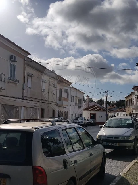 Terreno para Venda em São Domingos e Vale de Água