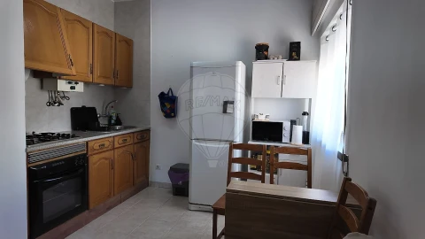 Apartamento T1 para Venda em Corroios