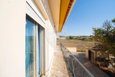 Moradia T3 para Venda em Abrigada e Cabanas de Torres
