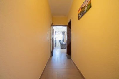 Moradia T3 para Venda em Abrigada e Cabanas de Torres