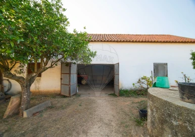 Moradia T3 para Venda em Abrigada e Cabanas de Torres