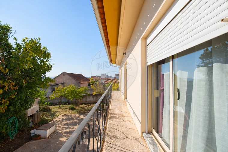Moradia T3 para Venda em Abrigada e Cabanas de Torres Foto 35
