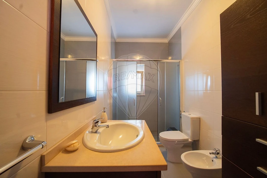 Moradia T3 para Venda em Abrigada e Cabanas de Torres Foto 29