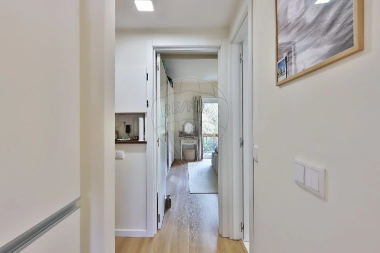 Apartamento T1 para Venda em Cascais e Estoril Foto 6