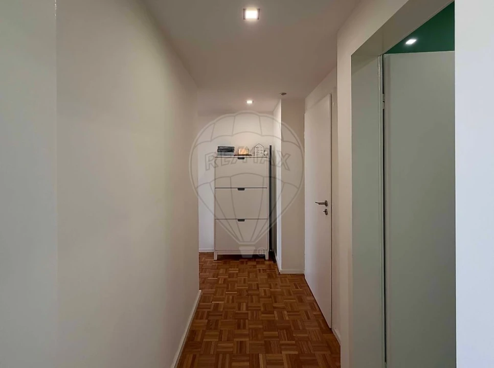 Apartamento T3 para Venda em Santa Maria da Feira, Travanca, Sanfins e Espargo Foto 16