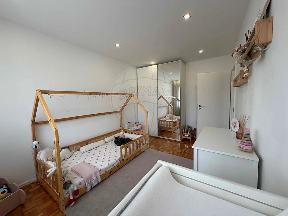 Apartamento T3 para Venda em Santa Maria da Feira, Travanca, Sanfins e Espargo Foto 14