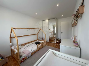 Apartamento T3 para Venda em Santa Maria da Feira, Travanca, Sanfins e Espargo