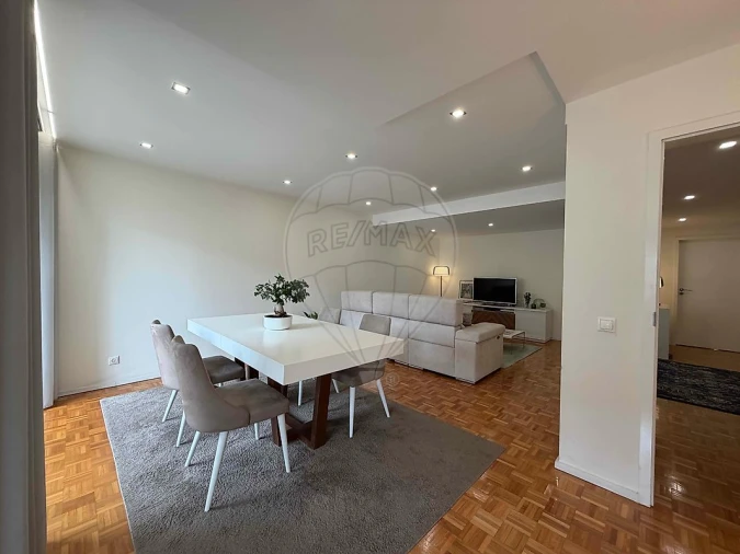 Apartamento T3 para Venda em Santa Maria da Feira, Travanca, Sanfins e Espargo Foto 6