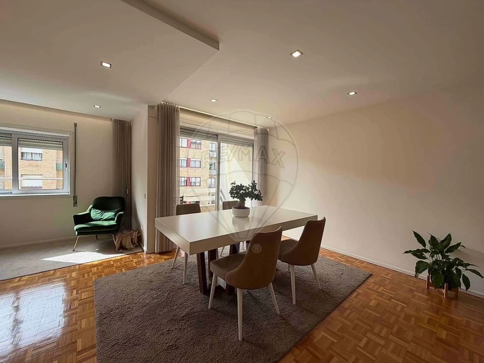 Apartamento T3 para Venda em Santa Maria da Feira, Travanca, Sanfins e Espargo Foto 7