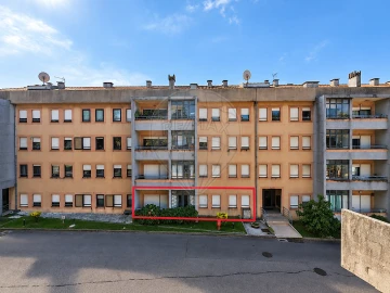 Apartamento T2 para Venda em Arcozelo
