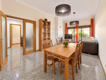 Apartamento T2 para Venda em Arcozelo