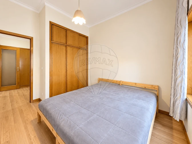Apartamento T2 para Venda em Arcozelo Foto 24