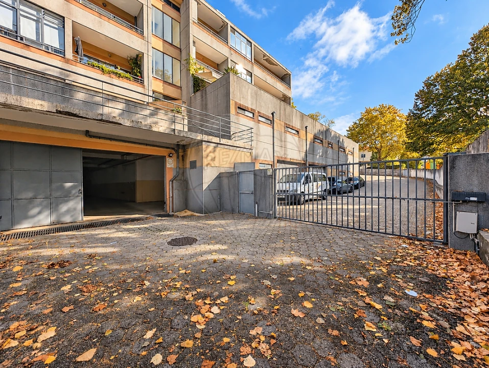 Apartamento T2 para Venda em Arcozelo Foto 10
