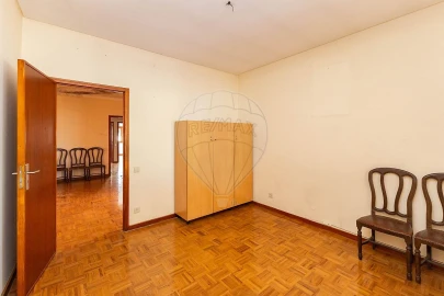 Moradia T8 para Venda em São Mamede de Infesta e Senhora da Hora