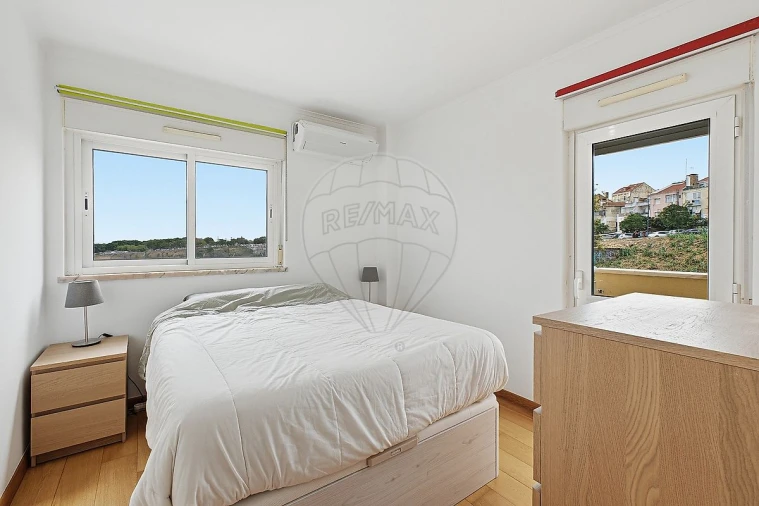 Apartamento T2 para Venda em Penha de França Foto 20