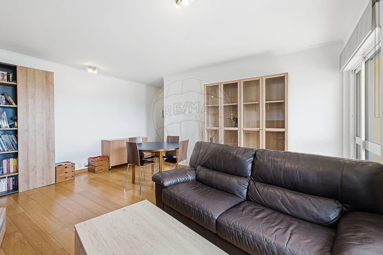 Apartamento T2 para Venda em Penha de França Foto 4