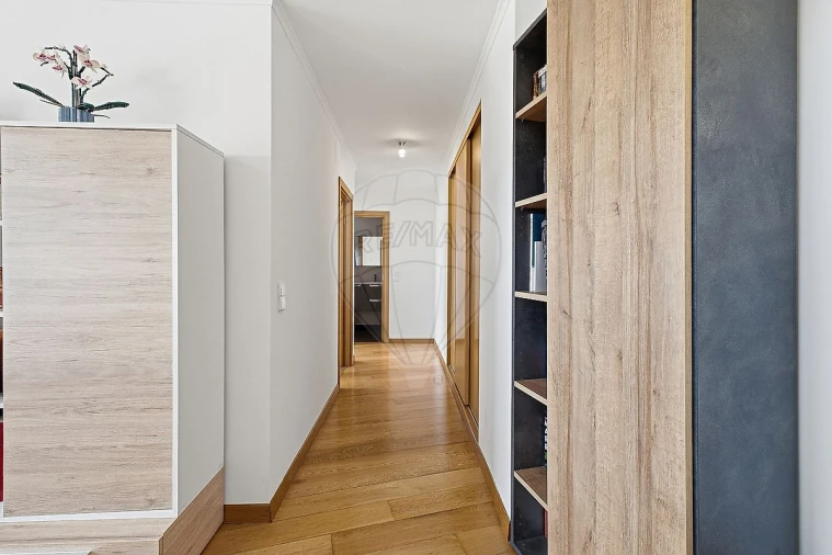 Apartamento T2 para Venda em Penha de França Foto 7