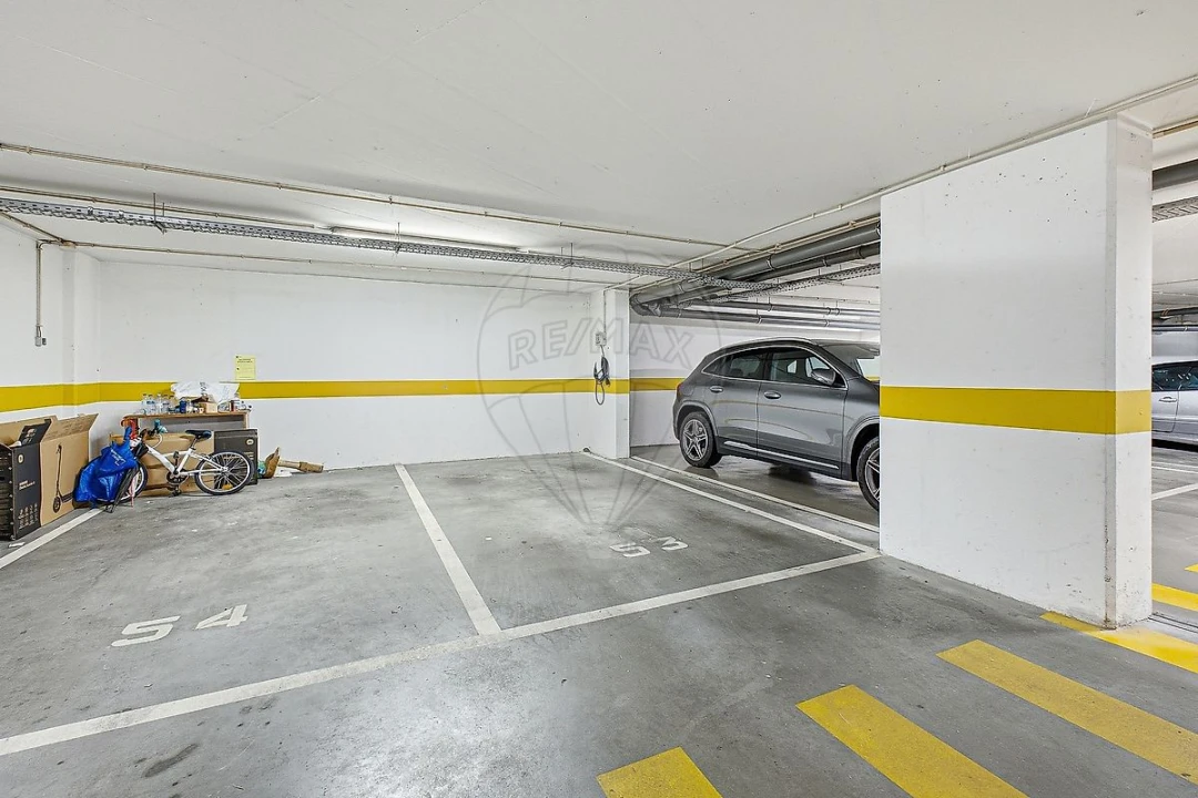 Apartamento T2 para Venda em Penha de França Foto 27