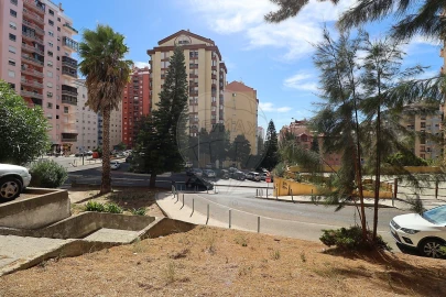 Apartamento T2 para Venda em Algueirão-Mem Martins