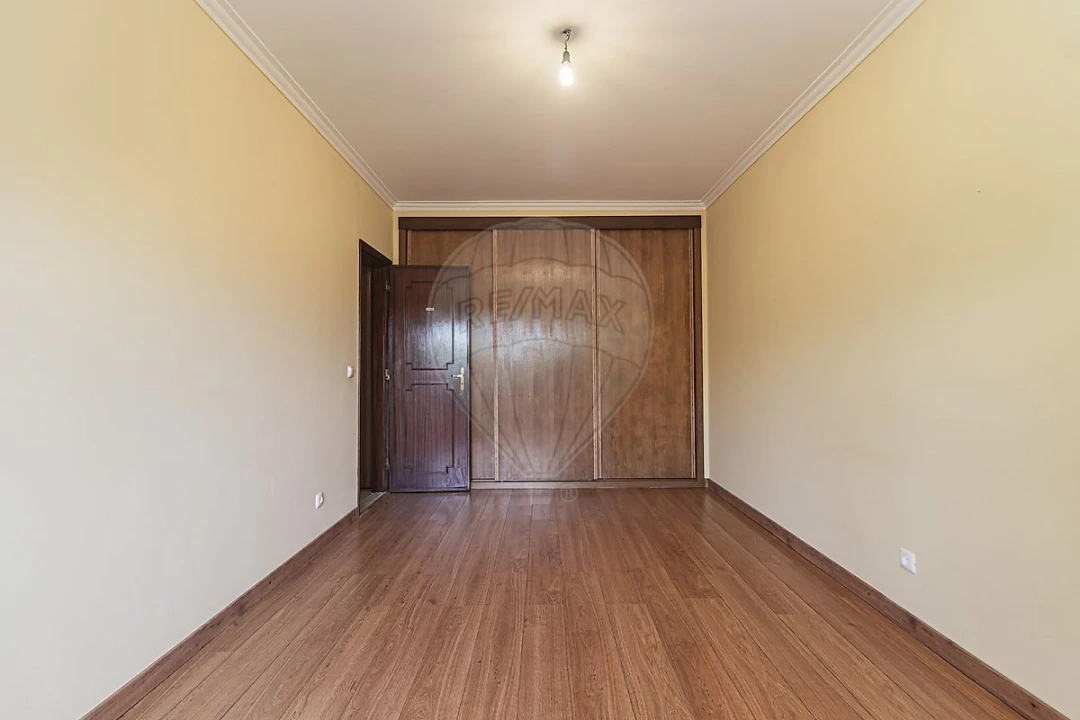 Apartamento T3 para Venda em Santa Maria e São Miguel, São Martinho, São Pedro Penaferrim Foto 28