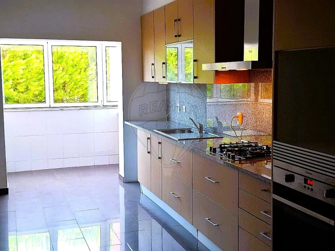 Apartamento T3 para Venda em Santa Maria e São Miguel, São Martinho, São Pedro Penaferrim Foto 6