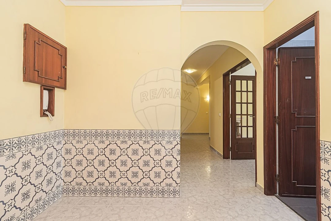 Apartamento T3 para Venda em Santa Maria e São Miguel, São Martinho, São Pedro Penaferrim Foto 5
