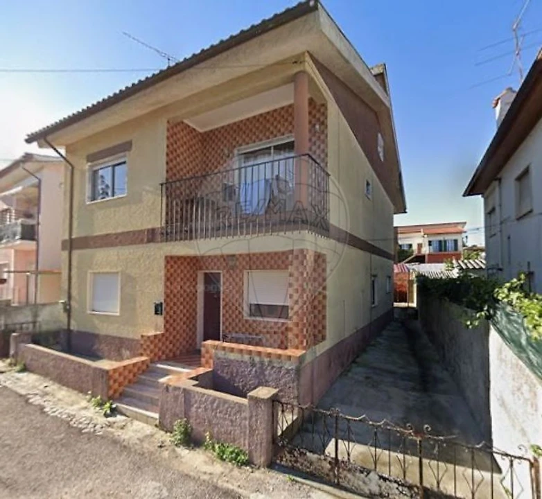 Moradia T2 para Venda em São Martinho do Bispo e Ribeira de Frades Foto 1