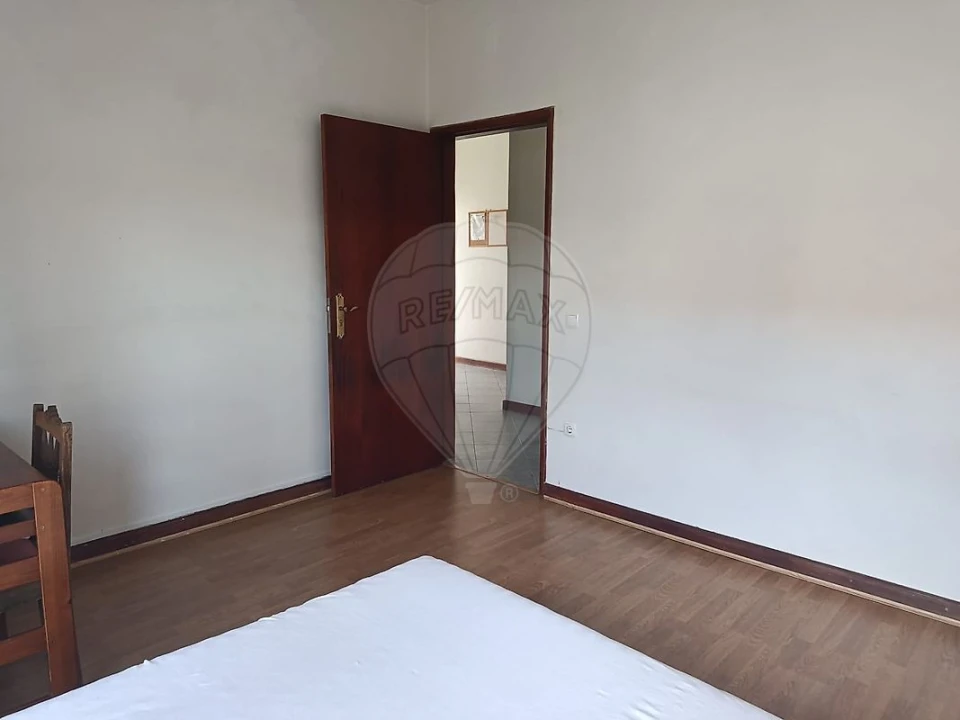 Moradia T2 para Venda em São Martinho do Bispo e Ribeira de Frades Foto 14
