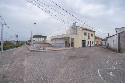 Moradia T3 para Venda em Soure