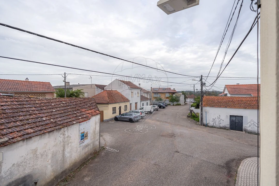 Moradia T3 para Venda em Soure Foto 32