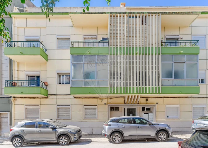 Apartamento T1 para Venda em Almada, Cova da Piedade, Pragal e Cacilhas Foto 9