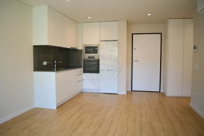Apartamento T1 para Venda em Custóias, Leça do Balio e Guifões