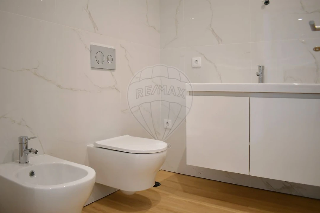 Apartamento T1 para Venda em Custóias, Leça do Balio e Guifões Foto 13