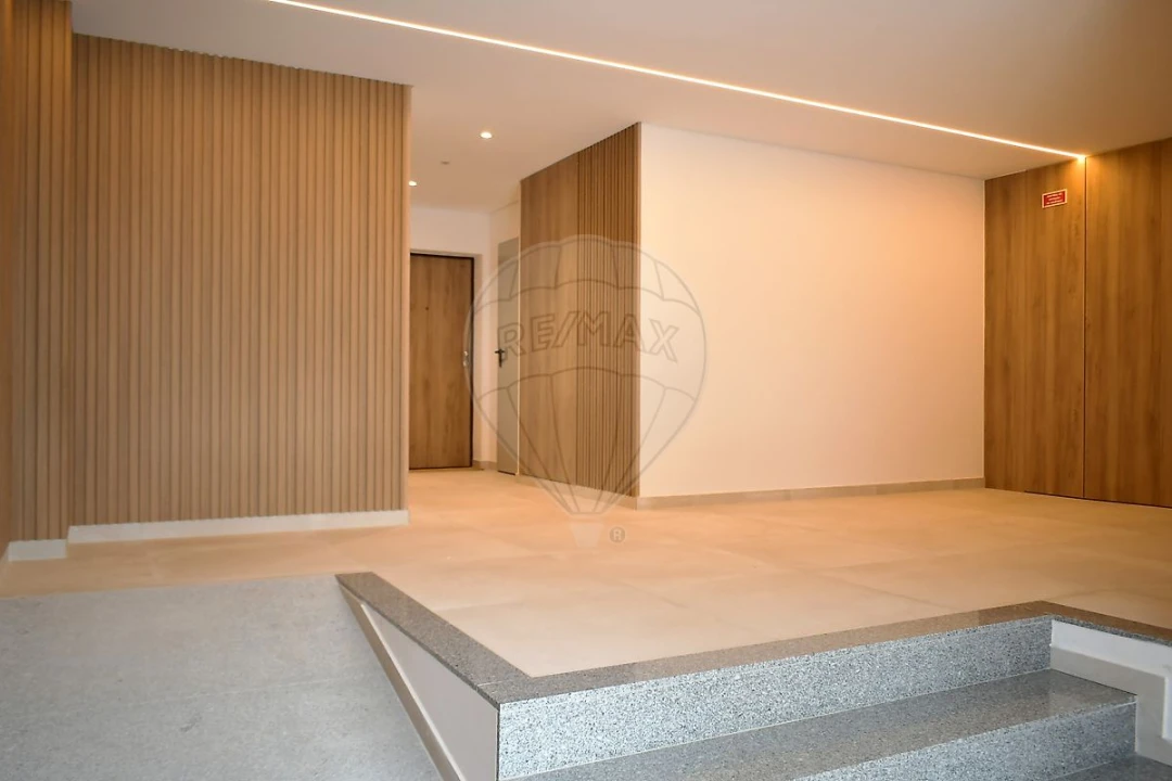 Apartamento T1 para Venda em Custóias, Leça do Balio e Guifões Foto 4