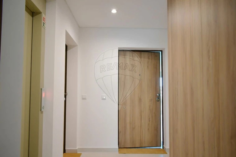 Apartamento T1 para Venda em Custóias, Leça do Balio e Guifões Foto 5