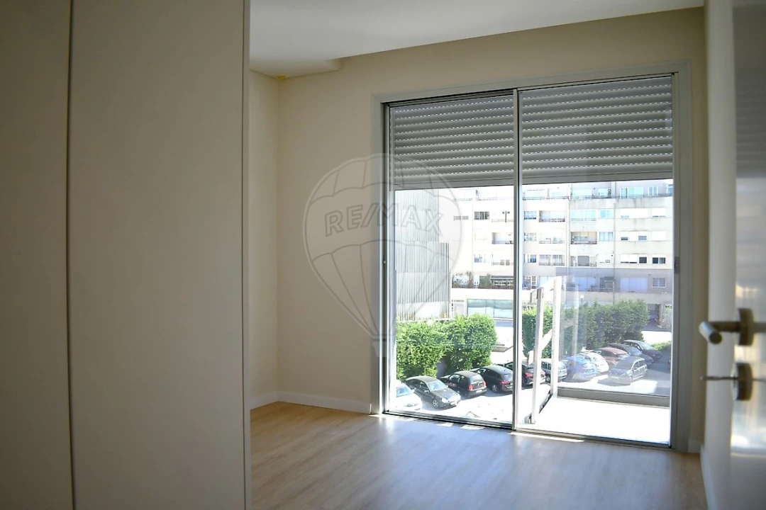Apartamento T1 para Venda em Custóias, Leça do Balio e Guifões Foto 17