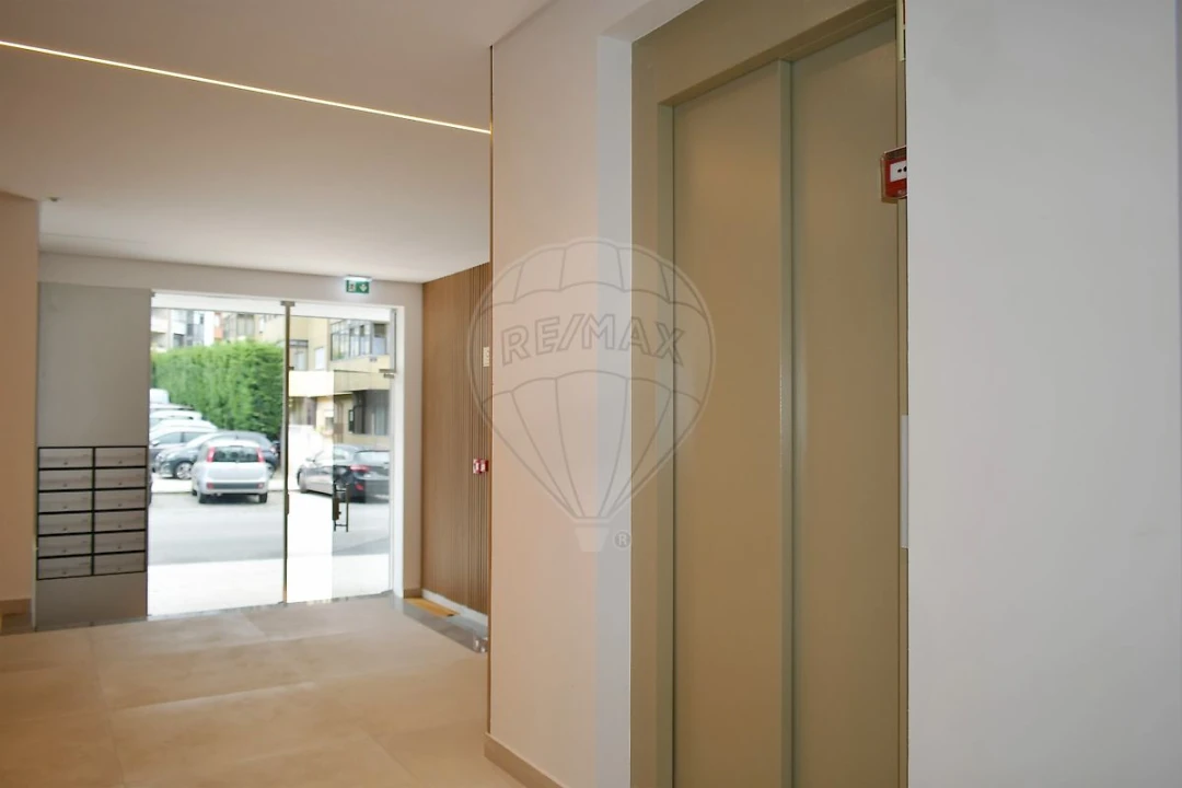Apartamento T1 para Venda em Custóias, Leça do Balio e Guifões Foto 6