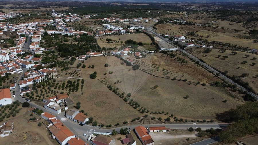 Quinta T
           para Venda em Nossa Senhora da Conceição, São Brás dos Matos, Juromenha Foto 3