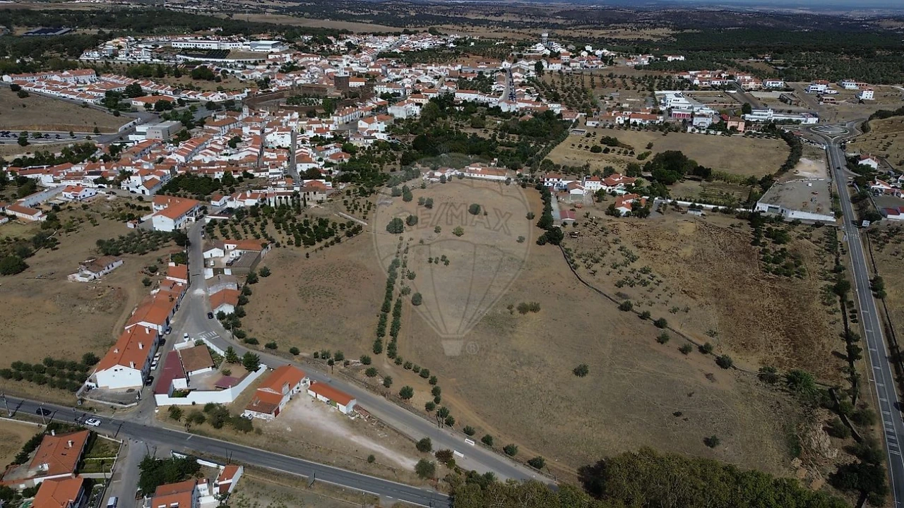 Quinta T
           para Venda em Nossa Senhora da Conceição, São Brás dos Matos, Juromenha Foto 4
