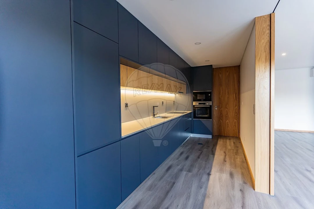 Apartamento T1 para Arrendamento em Aguas Santas Foto 2