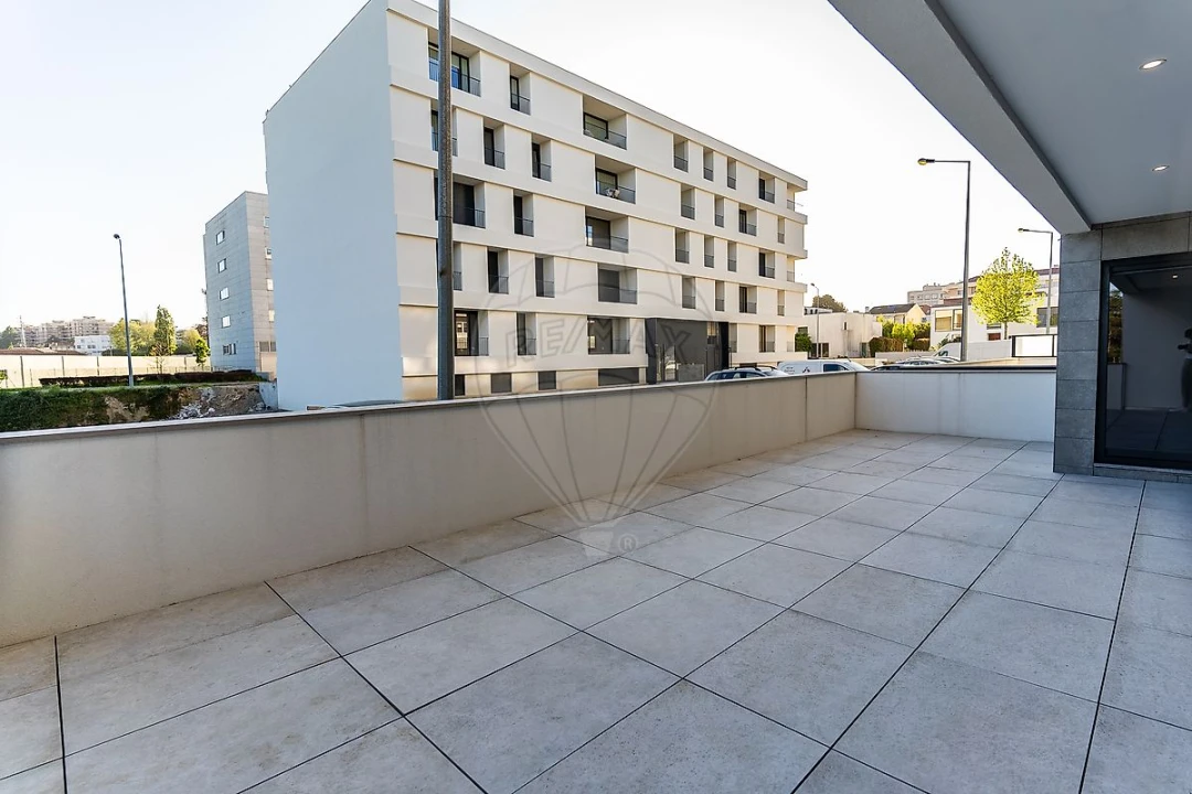 Apartamento T1 para Arrendamento em Aguas Santas Foto 19